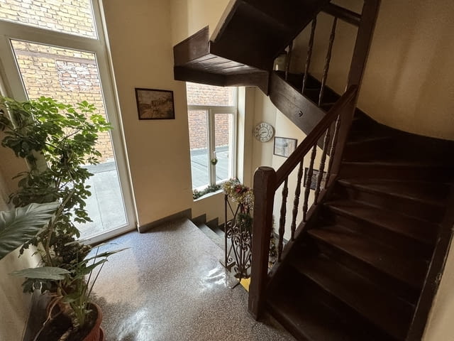 Нощувки срещу Централна ЖП гара и Автогара - София Internet, Cable TV, Furnished, Balcony, TV, In the Center, Near by Bus Station, Near by Shop, Near by Metro Station, Near by Park, Near by School, Near by Food Store - city of Sofia | Lodging - снимка 10