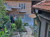 Самостоятелна къща след ремонт в Хасково