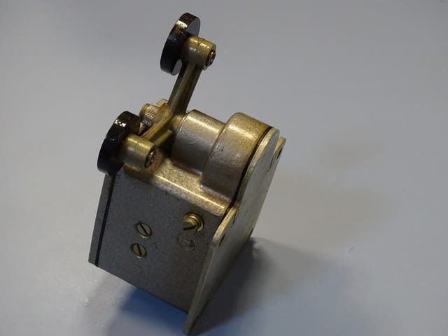 Краен изключвател ВК200БУ2-3 6A/500VАС рамо с две ролки, град Пловдив | Промишлено Оборудване - снимка 3