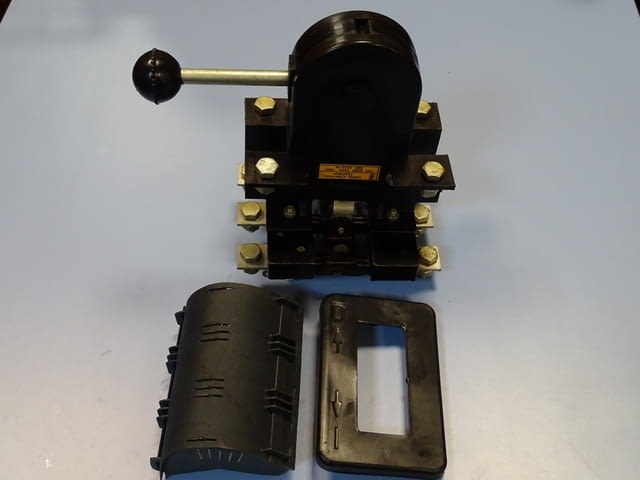 Включвател лостов въздушен прекъсвач тип ВЛДК-250А, град Пловдив | Промишлено Оборудване - снимка 2