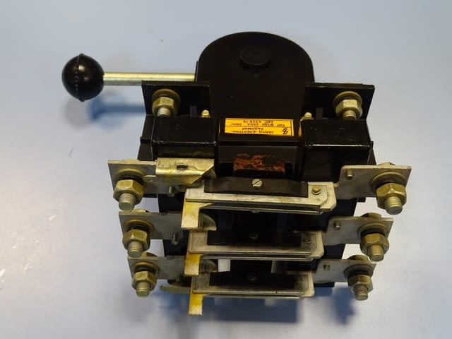 Включвател лостов въздушен прекъсвач тип ВЛДК-250А, град Пловдив | Промишлено Оборудване - снимка 5