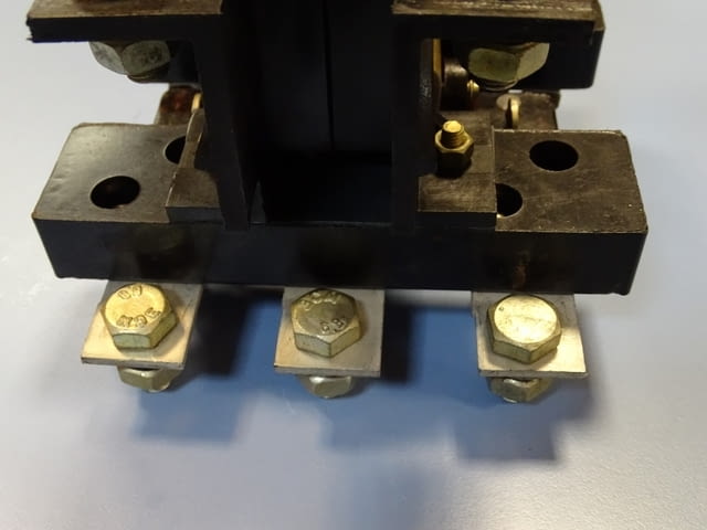 Включвател лостов въздушен прекъсвач тип ВЛДК-250А, град Пловдив | Промишлено Оборудване - снимка 8