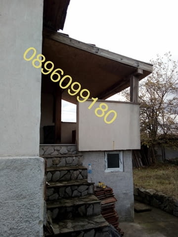 Продава се къща на 2 етажа в село Горна василица на 1 час от София - снимка 6