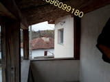 Продава се къща на 2 етажа в село Горна василица на 1 час от София