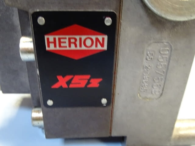 Пневматичен разпределител за преси HERION XSZ 20 press safety valve 24VDC 2/8Bar - снимка 3