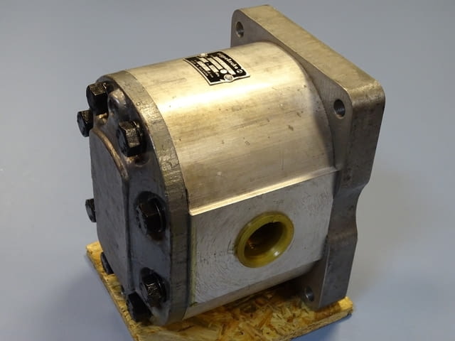 Хидравлична помпа "Хидравлика" А140Х(Т) 140 Bar 1500 min-1, city of Plovdiv - снимка 3