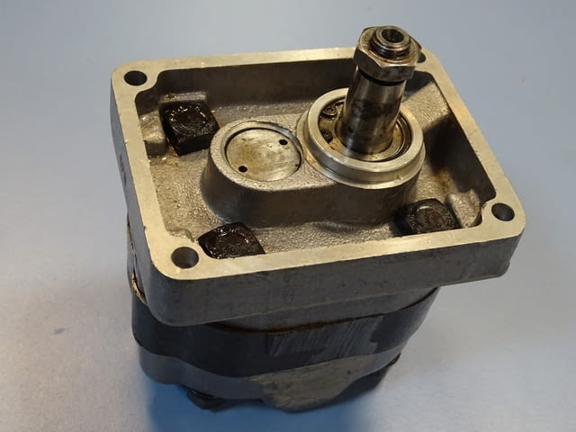 Хидромотор Plessey Hydraulic Motor GM 33, city of Plovdiv | Industrial Equipment - снимка 2