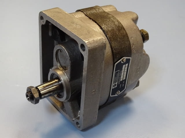Хидромотор Plessey Hydraulic Motor GM 33, city of Plovdiv | Industrial Equipment - снимка 7