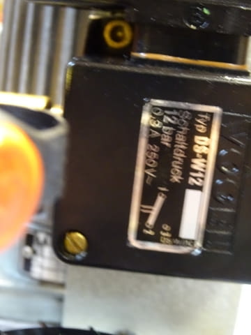 Смазочна хидравлична станция Willy Vogel MFE 5/B 3/S 3 sentral lubrication system - снимка 6