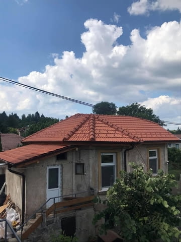 Ремонт на покриви - град София | Покриви / Саниране / Изолации - снимка 1