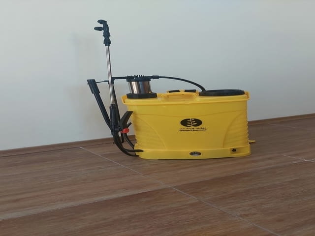 Продавам акумулаторна пръскачка, град Велики Преслав | Техника / Инструменти - снимка 1