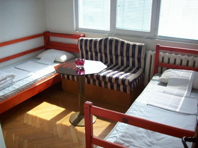 БЕЗ ДЕПОЗИТ - ВКЛЮЧЕНИ ТОК ВОДА WI-FI Стаи Самостоятелни от собственик без хазяи - снимка 6