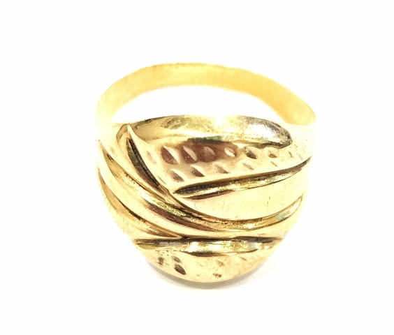 Златен пръстен - 2.71гр. Злато, Дамски, Сертификат - Да - град Горна Оряховица | Пръстени - снимка 1