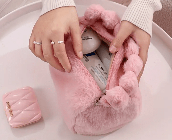 Сладка дамска плюшена чанта - град Монтана | Чанти - снимка 2