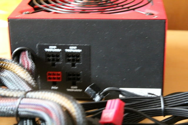 Геймърско компютърно захранване 750W - city of Vidin | Parts & Accessories - снимка 4