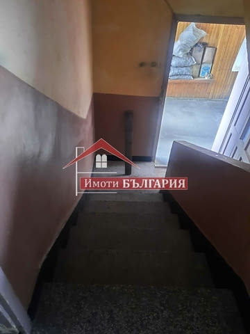 Къща на два етажа+ 6дка. лозе в гр.Сопот, обл.Пловдив, град Сопот | Къщи / Вили - снимка 12