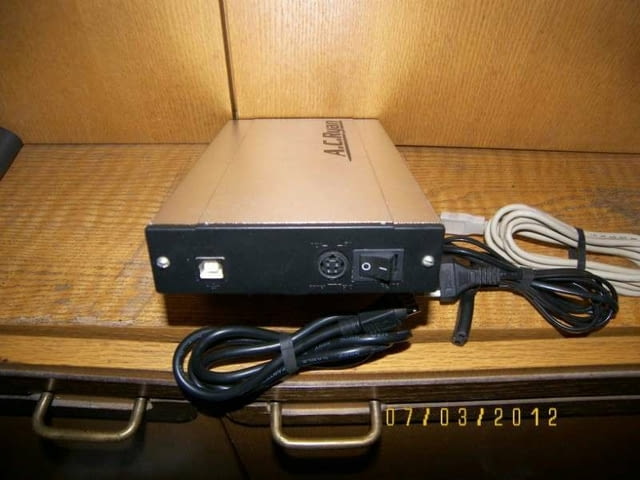 Хард диск външен със кутия и захранване - град Видин | Части / Аксесоари - снимка 3