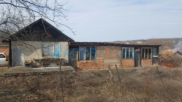 Парцел с малка вила на Кенана - Хасково 407 m2, For living, For industry - city of Haskovo | Land - снимка 1