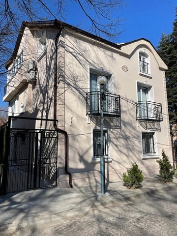 Къща за гости - Secret Guest House 1-bedroom - city of Plovdiv | Apartments - снимка 1