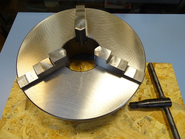 Универсален патронник за струг ф 320 3-челюсти български, city of Plovdiv - снимка 2