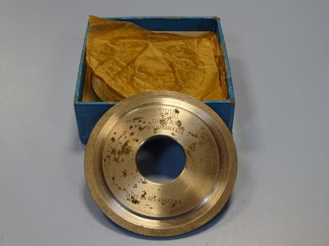 Диамантена шайба UR D100 Bz125 Diamant JOH. URBANEK & Co ф100хф32х3.5 - снимка 1