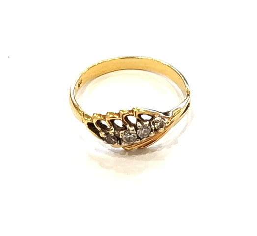 Златен пръстен: 1.42гр. Злато, Дамски, Сертификат - Да - град Горна Оряховица | Пръстени - снимка 1