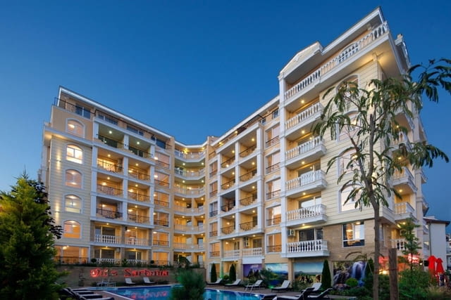 Апартаменти под наем Свети Влас - село Свети Влас | Квартири / Нощувки - снимка 1