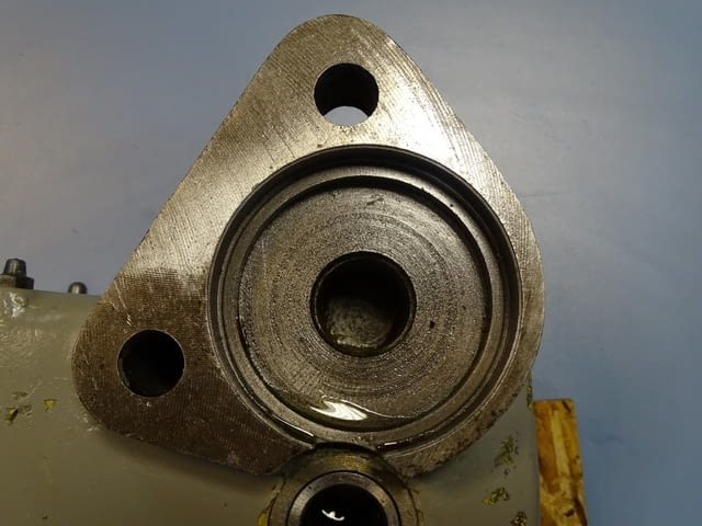 Редукторна кутия за универсална фреза AVIA FOP PONAR, city of Plovdiv | Industrial Equipment - снимка 8