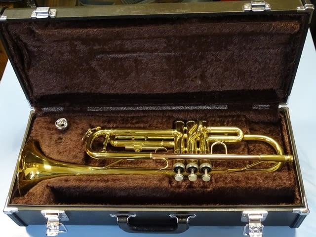 Тромпет Artemius ATP-141G Trumpet - city of Plovdiv | Musical Instruments - снимка 1