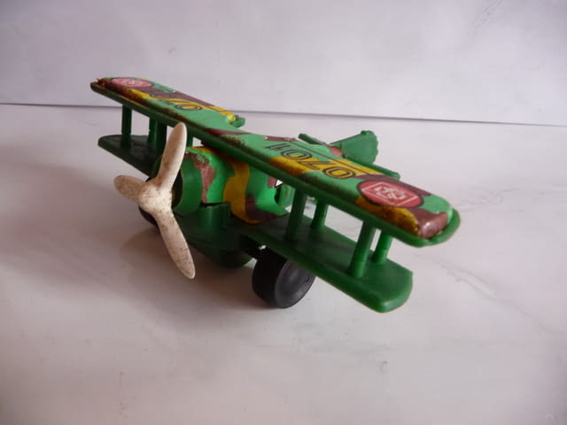 Dedal 9 стара играчка самолетче 0701 самолет крила перка, град Радомир | Образователни / Занимателни - снимка 2