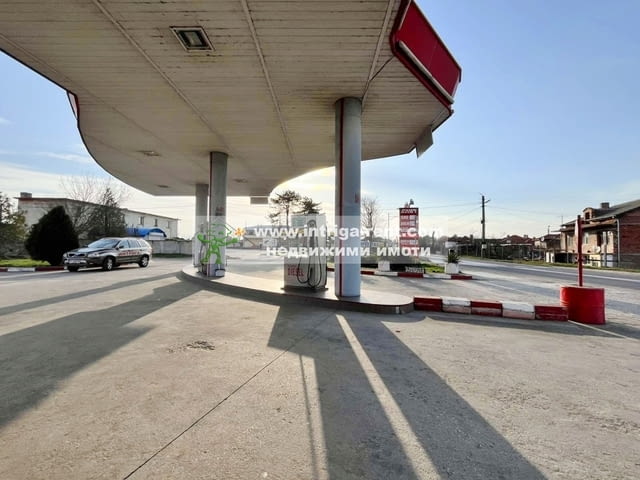Търговски обект - Бензиностанция и газстанция за продажба в град Любимец, област Хасково. - снимка 7