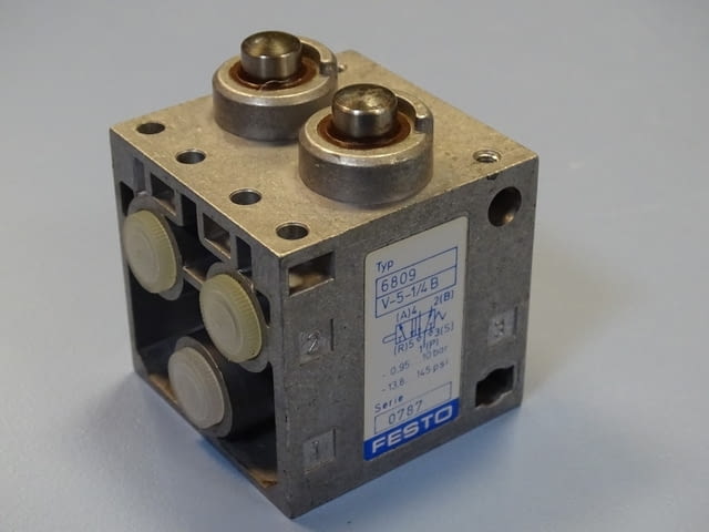 Пневматичен изключвател Festo 6809 V-5-1/4 B stem actuated pneumatic limit valve - снимка 6