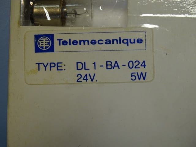 Крушки Telemecanique DL1-BA-024 push button bulb 24V 5W, град Пловдив | Други - снимка 2