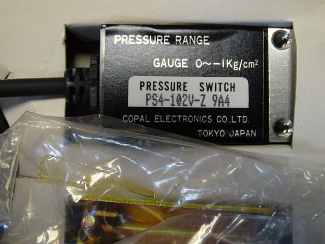Датчик за налягане Copal Electronics PS4-102V-Z pressure switch sensor transducer - снимка 2