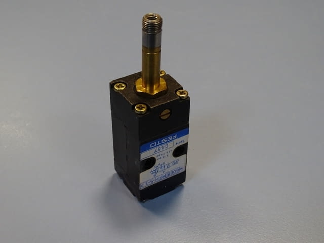 Пневматичен разпределител Festo MFH-5-3.3(6068) pneumatic directional control valve - снимка 6