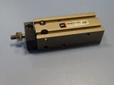 Пневматичен цилиндър SMC CDUK10-20D + 2 сензора SMC D-97 indicator
