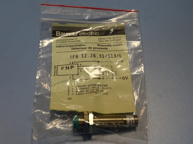 Индуктивен датчик Baumer Electric IFR 12.26.31/S13/L inductive sensor - снимка 7