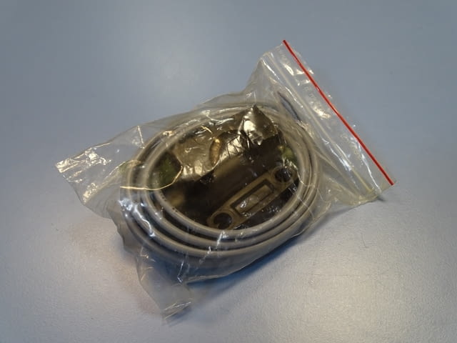 Капацивен датчик Baumer Electric CFRK 34D24.32 proximity switch - снимка 2