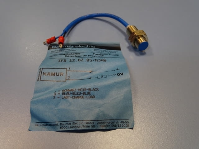 Индуктивен датчик Baumer Electric IFR 10.82.05/K346 proximity switch - снимка 4