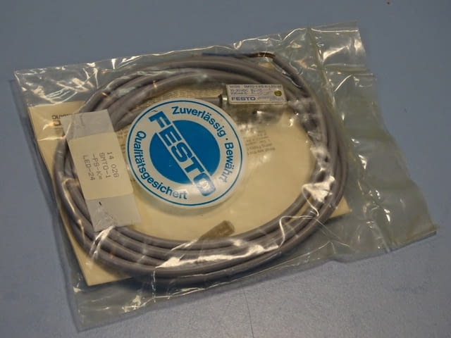 Индуктивен сензор Festo SMTO-1-PS-K-LED-24 proximity switch, град Пловдив - снимка 5