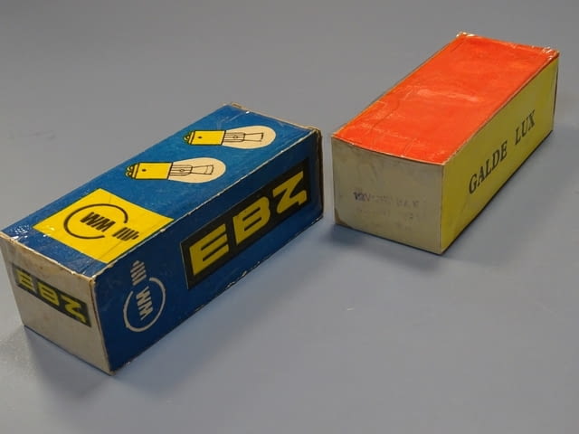 Крушки ЕВЗ 12V 15W BA15 bulb - град Пловдив | Аксесоари / Консумативи - снимка 10