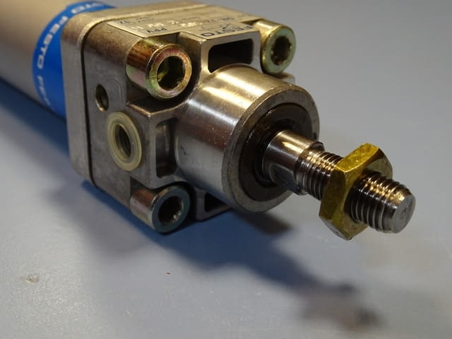 Пневматичен цилиндър Festo DN 32-105 PPV double acting Rod cylinder - снимка 4