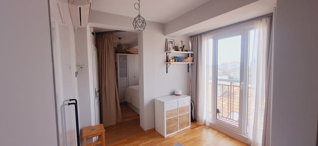 Продавам едностаен апартамент в Цветния квартал 1-стаен, 33 м2, Тухла - град Варна | Апартаменти - снимка 1