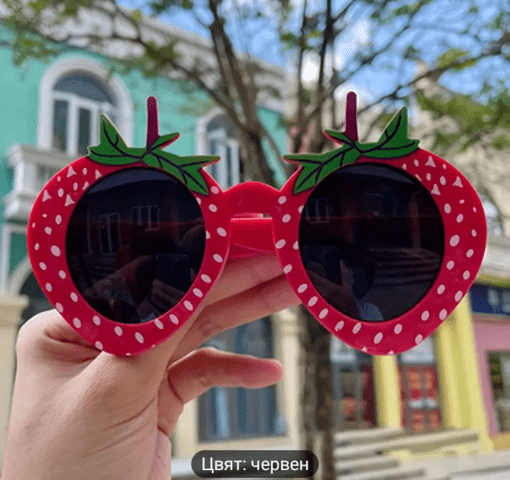 Слънчеви очила ягода Unisex, Fashion - град Монтана | Очила - снимка 1