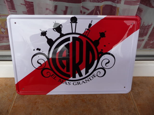 Метална табела спортен клуб Ривър Плейт Аржентина футбол, град Радомир | Картини - снимка 1