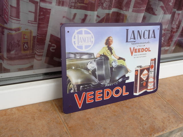 Метална табела кола Lancia Veedol моторно масло реклама туба, град Радомир - снимка 2