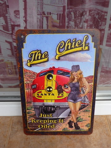 Метална табела влак локомотив момиче еротика Санта Фе релси, град Радомир - снимка 1