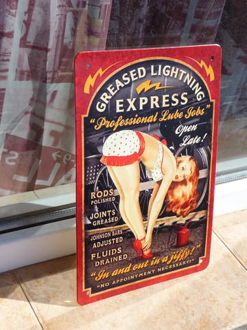 Метална табела влак експрес локомотив еротика блондинка токчета - снимка 2