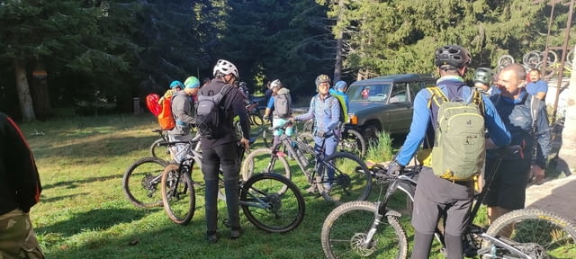 Почивка в Хижа Момина Вода - Красиви Родопи, село Момчиловци | Почивка на Планина - снимка 3