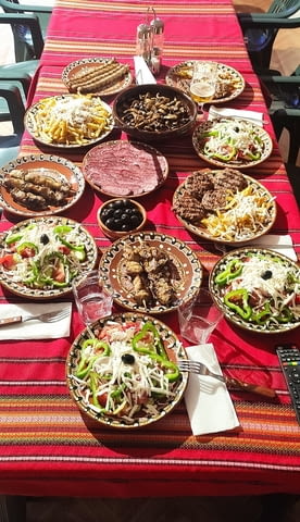 Почивка в Хижа Момина Вода - Красиви Родопи, село Момчиловци | Почивка на Планина - снимка 5